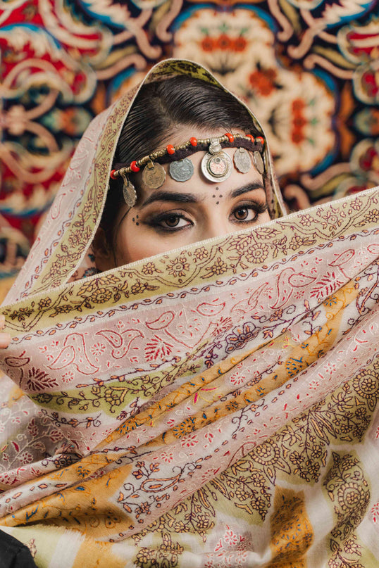 Kashmiri Kalamkari Sozni Work Shawl - White | Handmade - Kashmir Jama
