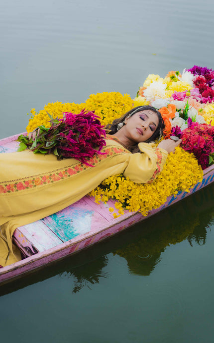 Kashmiri Aari Work Phiran - Yellow | Fringe - Kashmir Jama