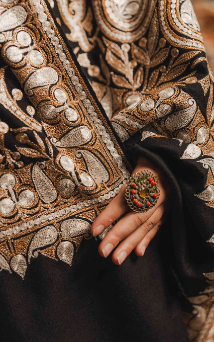 Kashmiri Tilla Embroidery Shawl - Black | Pashmina - Kashmir Jama