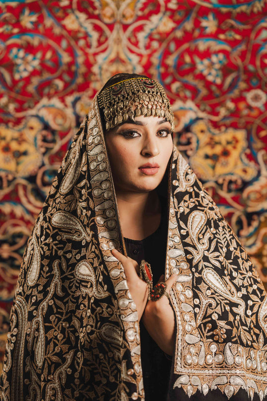 Kashmiri Tilla Embroidery Shawl - Black | Pashmina - Kashmir Jama