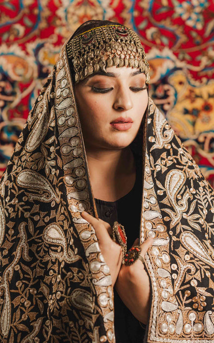 Kashmiri Tilla Embroidery Shawl - Black | Pashmina - Kashmir Jama