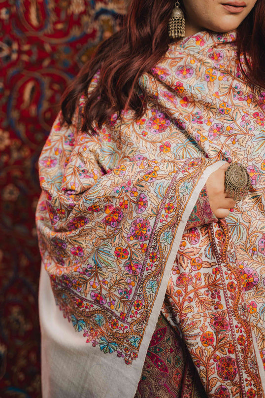 Kashmiri Sozni Jamawar Shawl - White | Paper Machie - Kashmir Jama