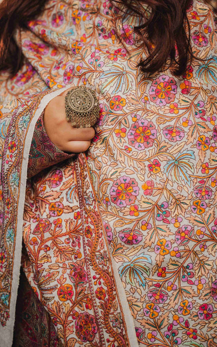 Kashmiri Sozni Jamawar Shawl - White | Paper Machie - Kashmir Jama
