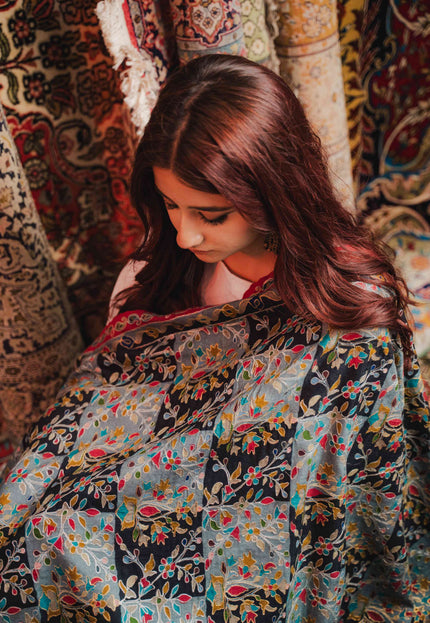 Kashmiri Kalamkari Shawl - Black Hamdan | Zari Outline - Kashmir Jama