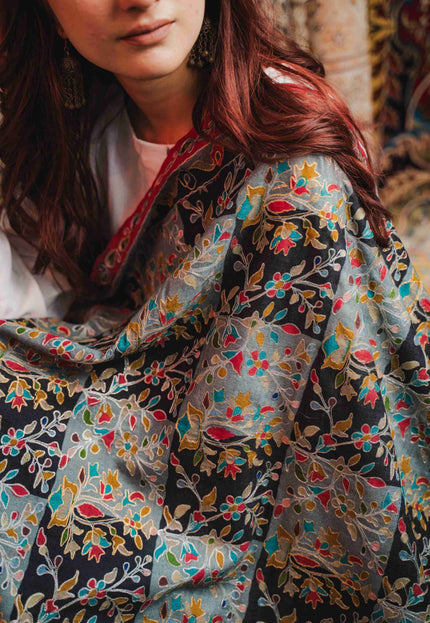 Kashmiri Kalamkari Shawl - Black Hamdan | Zari Outline - Kashmir Jama
