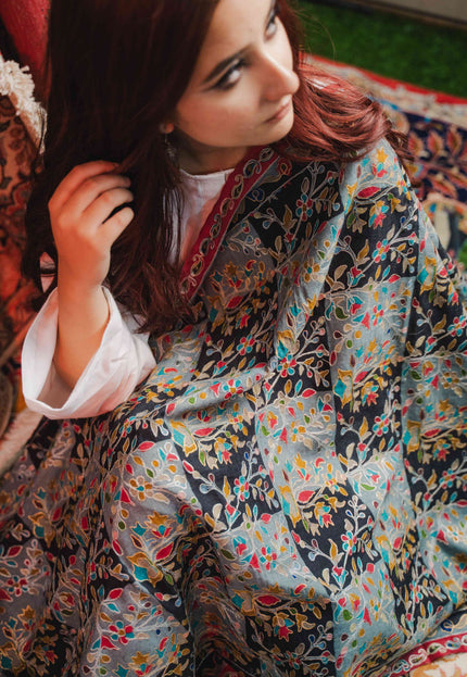 Kashmiri Kalamkari Shawl - Black Hamdan | Zari Outline - Kashmir Jama
