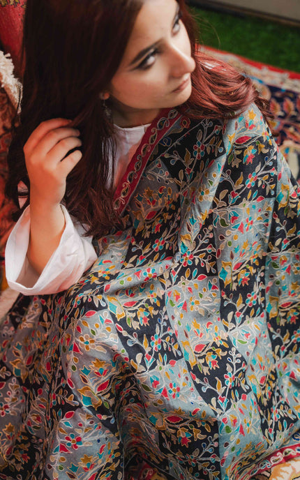 Kashmiri Kalamkari Shawl - Black Hamdan | Zari Outline - Kashmir Jama