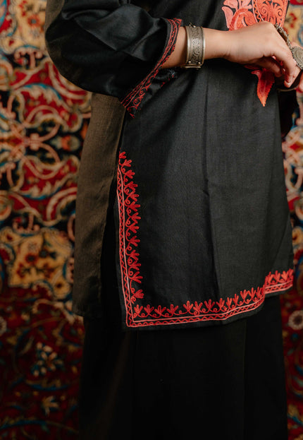 Trendy Aari Work Kurti Black With Red Embroidery - Short | Cotton - Kashmir Jama