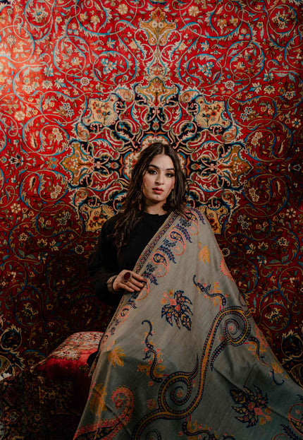 Kashmiri Kalamkari Sozni Shawl - Natural Grey | Paisley - Kashmir Jama
