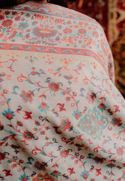 Kashmiri Kani Shawl - White | Jamawar - Kashmir Jama