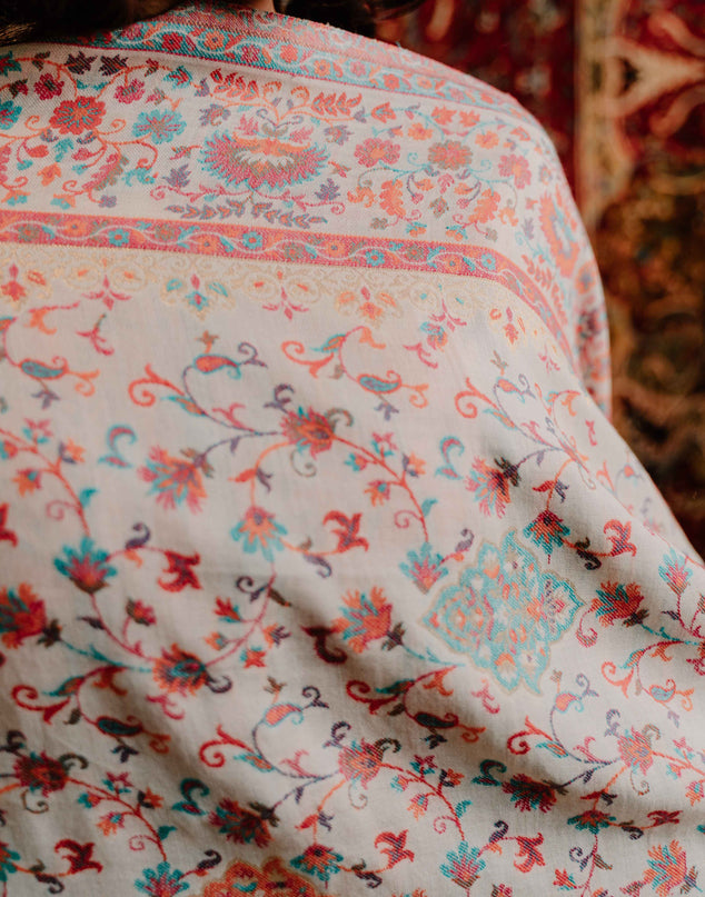 Kashmiri Kani Shawl - White | Jamawar - Kashmir Jama