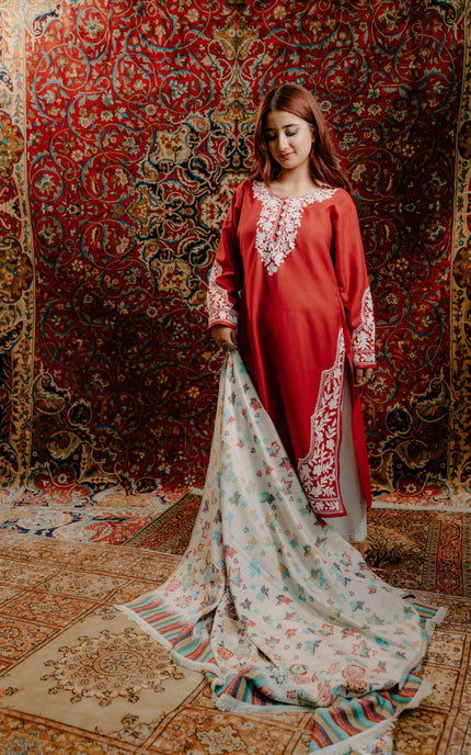 Kashmiri Kani Shawl - White | Chinar - Kashmir Jama