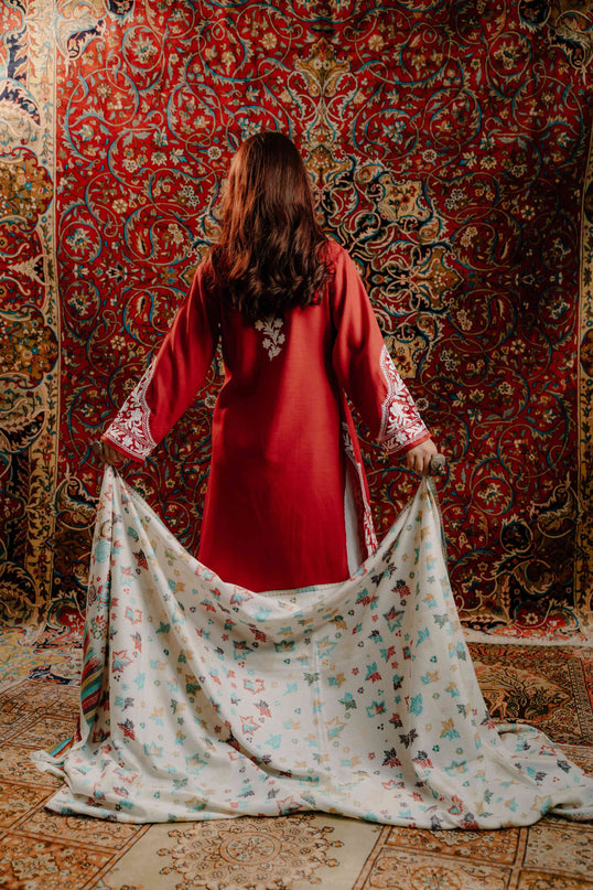 Kashmiri Kani Shawl - White | Chinar - Kashmir Jama
