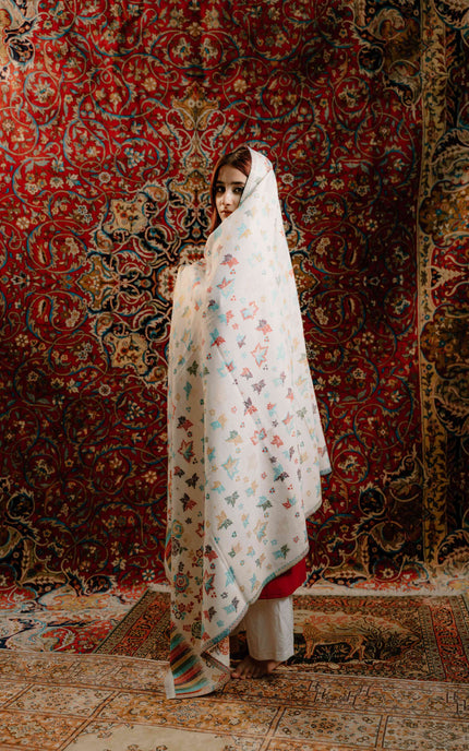 Kashmiri Kani Shawl - White | Chinar - Kashmir Jama