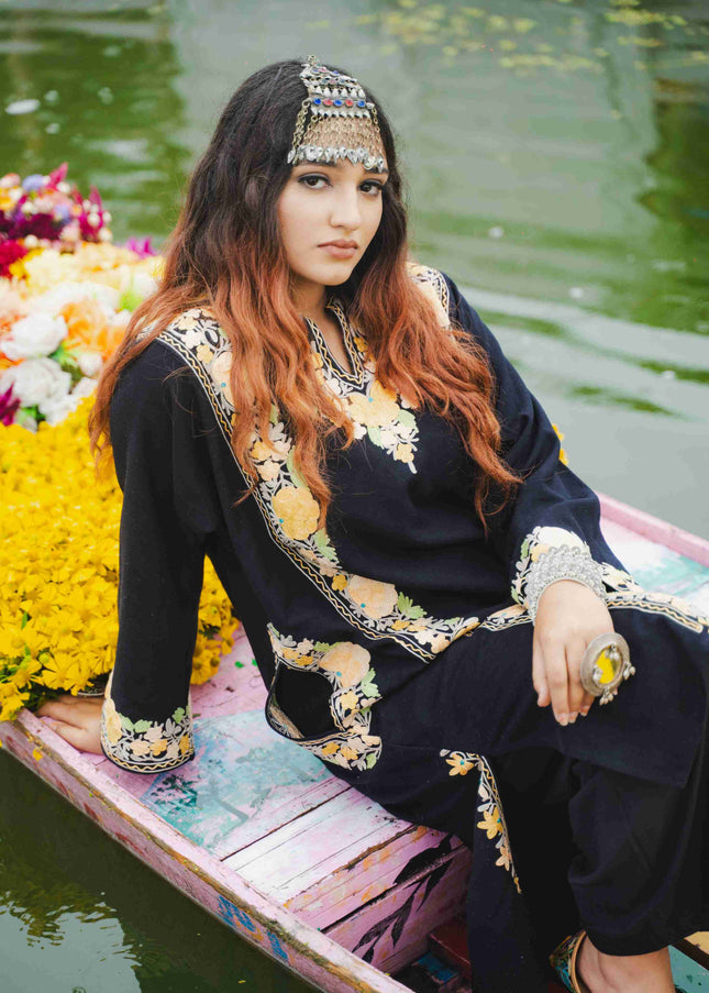 Kashmiri Pastel Aari Work Phiran - Black | Abshar - Kashmir Jama