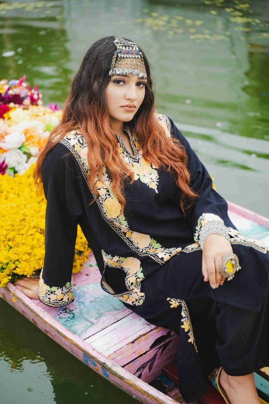 Kashmiri Pastel Aari Work Phiran - Black | Abshar - Kashmir Jama