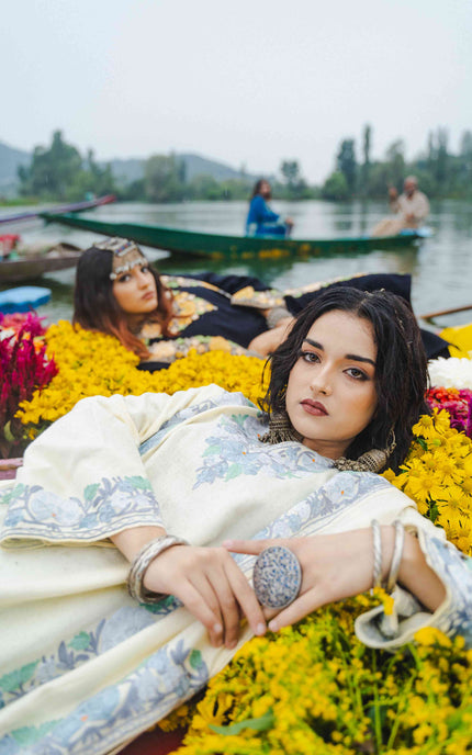 Kashmiri Aari Work Phiran - Off White - Kashmir Jama