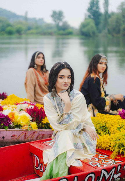 Kashmiri Aari Work Phiran - Off White - Kashmir Jama