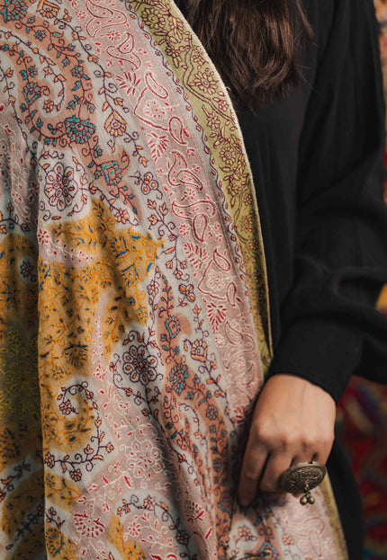 Kashmiri Kalamkari Sozni Work Shawl - White | Handmade - Kashmir Jama