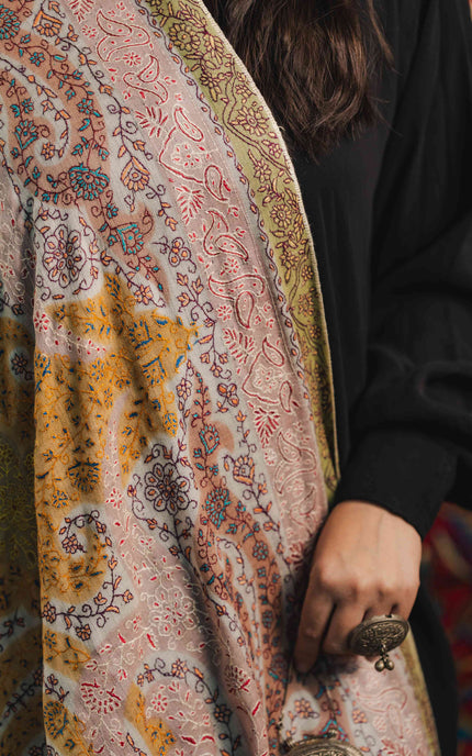 Kashmiri Kalamkari Sozni Work Shawl - White | Handmade - Kashmir Jama